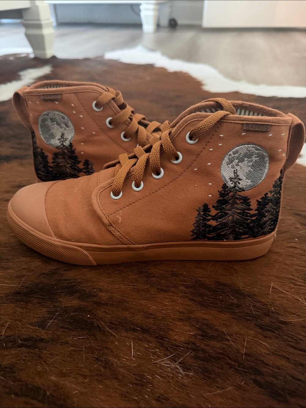 Carolina Tree High Top Bangs Shoes